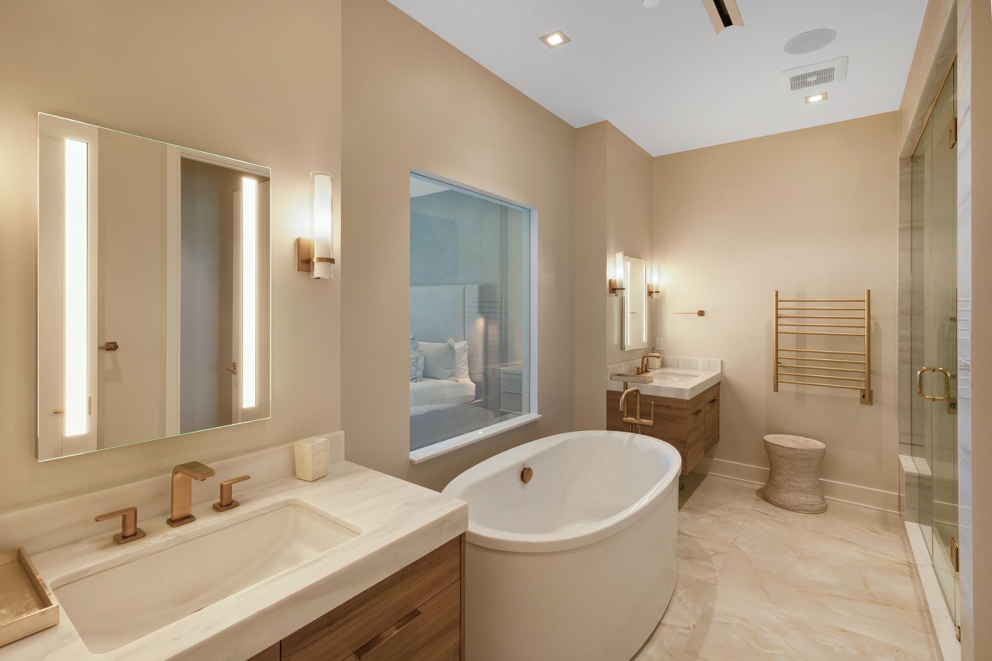 AQUALINA PH1 FOR RENT