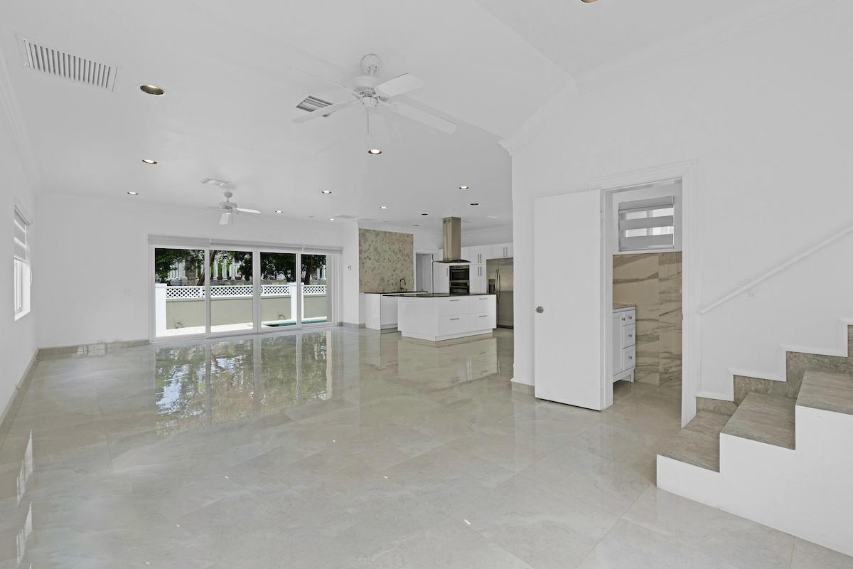 Palatial Estates