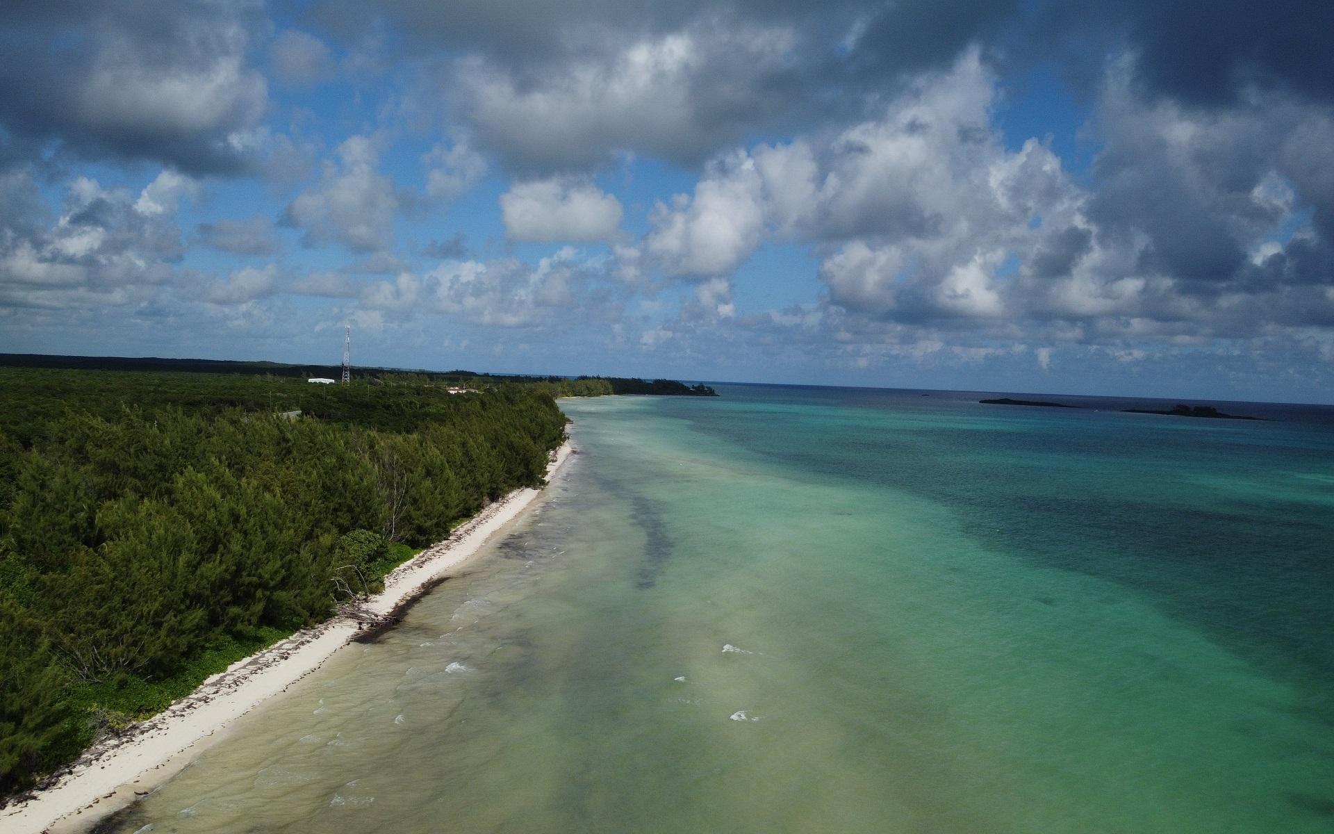 SOUTH ANDROS, WATERFRONT