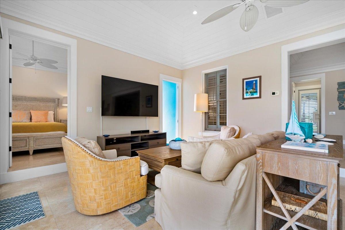 SAND DOLLAR HOUSE