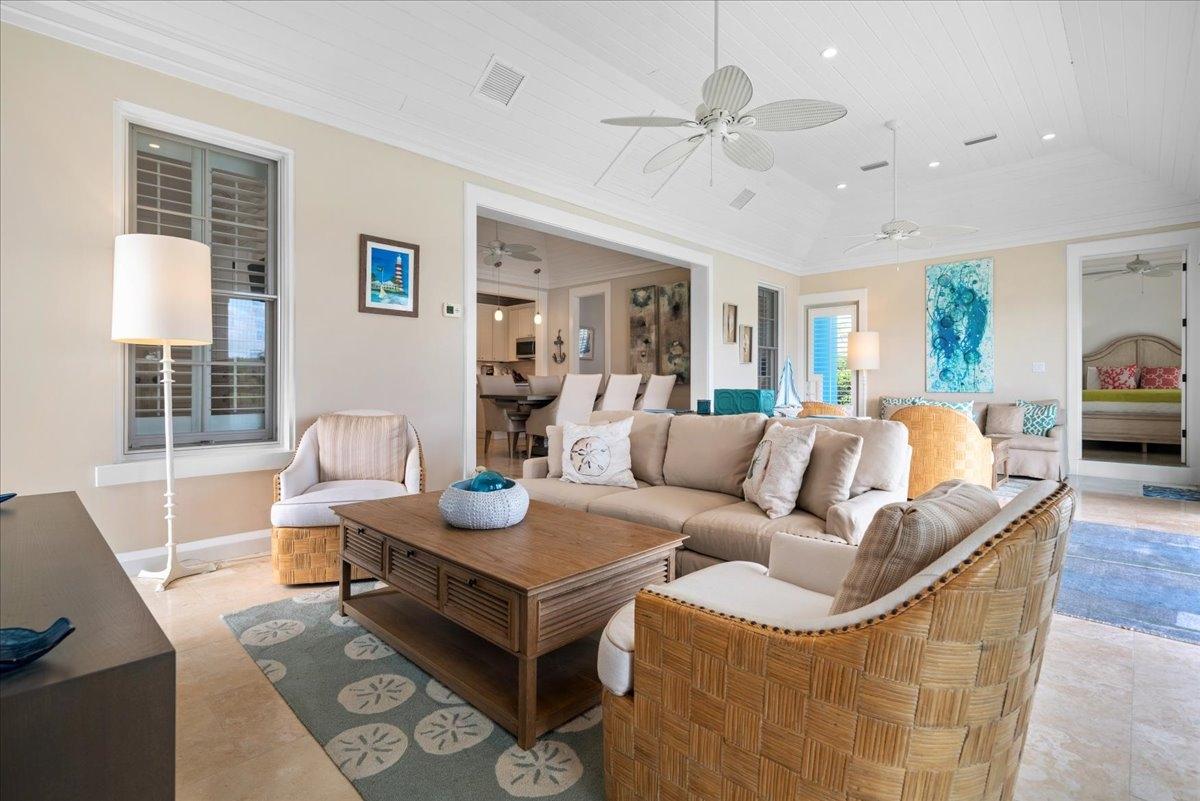 SAND DOLLAR HOUSE