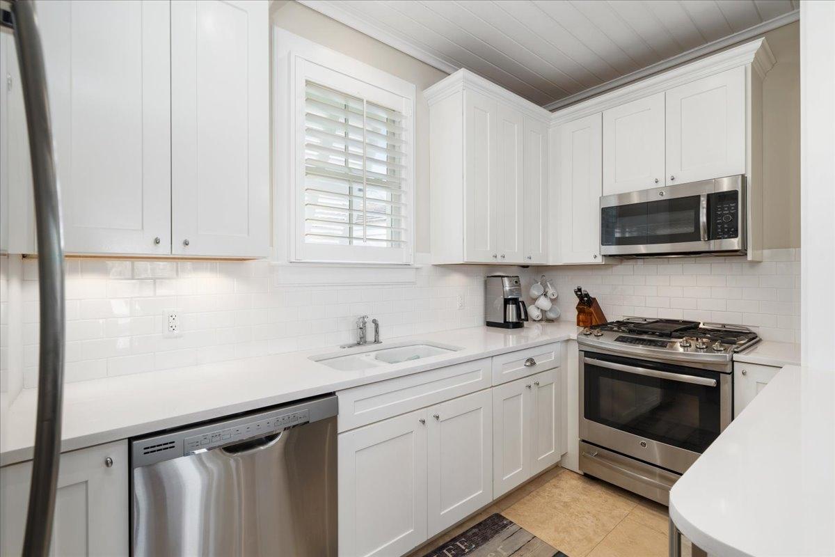 SAND DOLLAR HOUSE