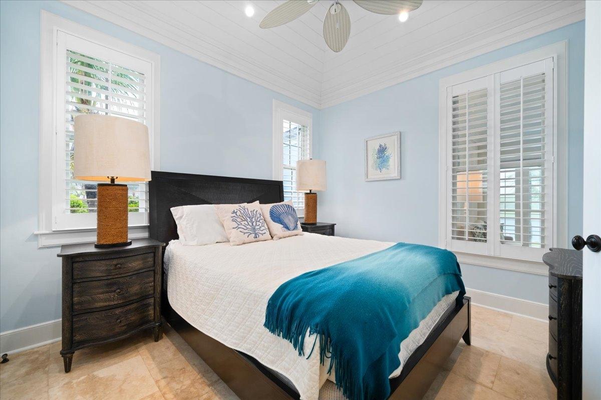 SAND DOLLAR HOUSE