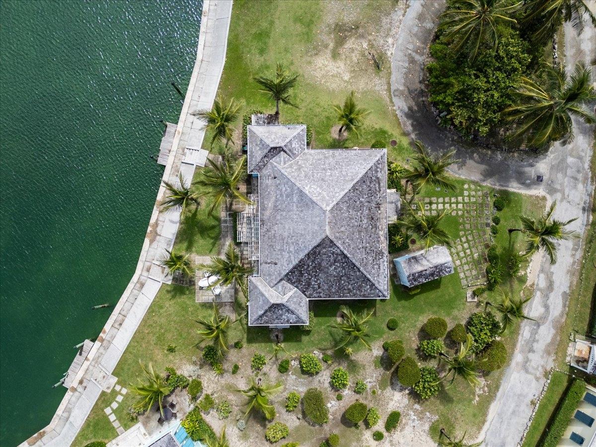 SAND DOLLAR HOUSE