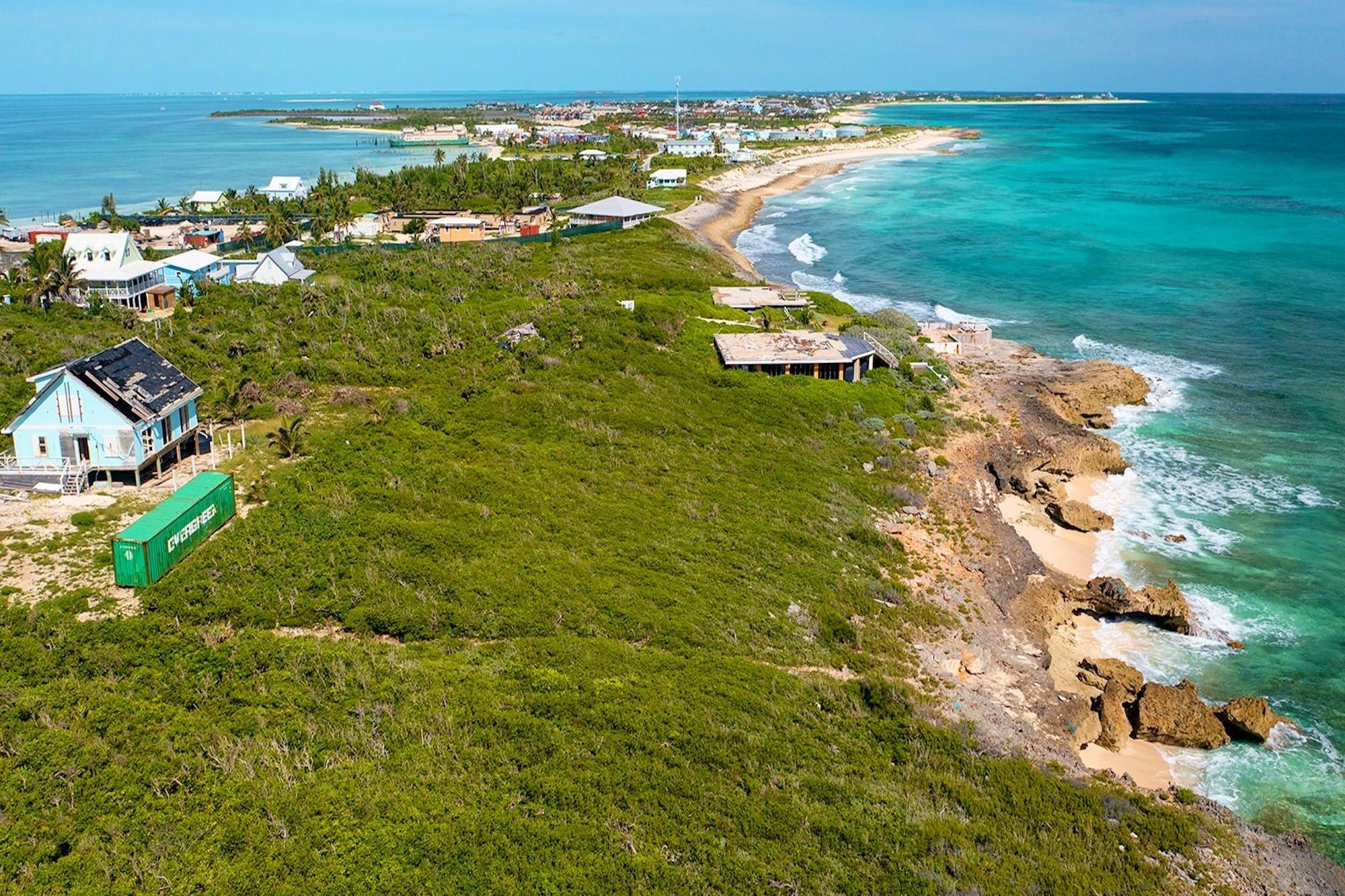 GUANA CAY OCEANFRONT LOT