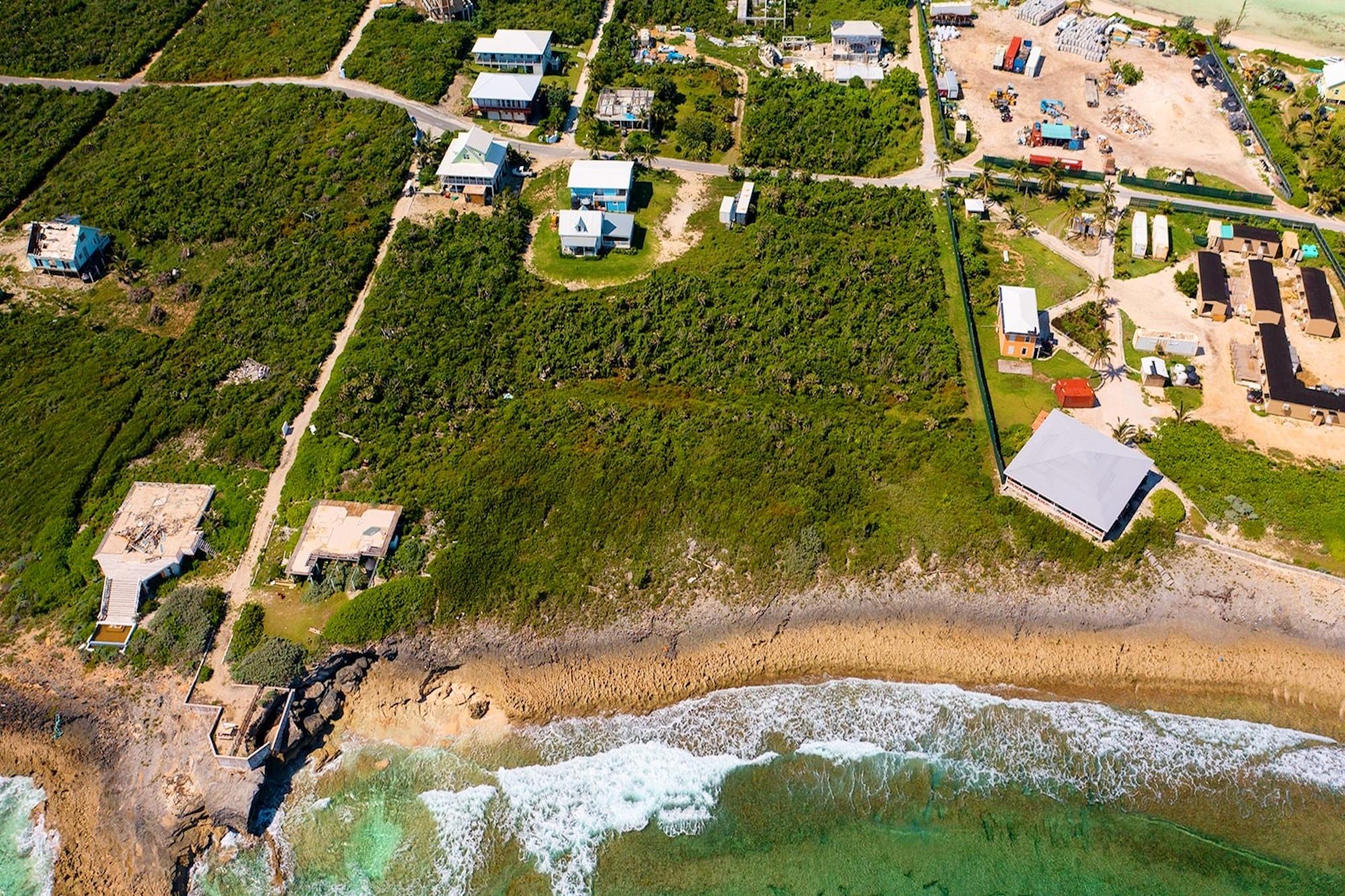 GUANA BREEZES OCEANFRONT