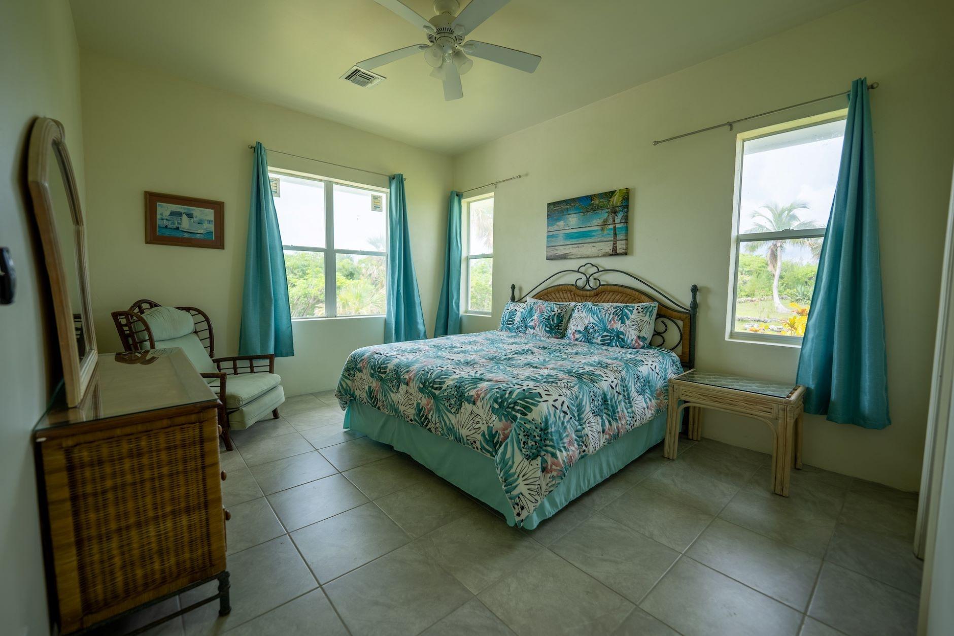 LOT 6 GREEN TURTLE CAY