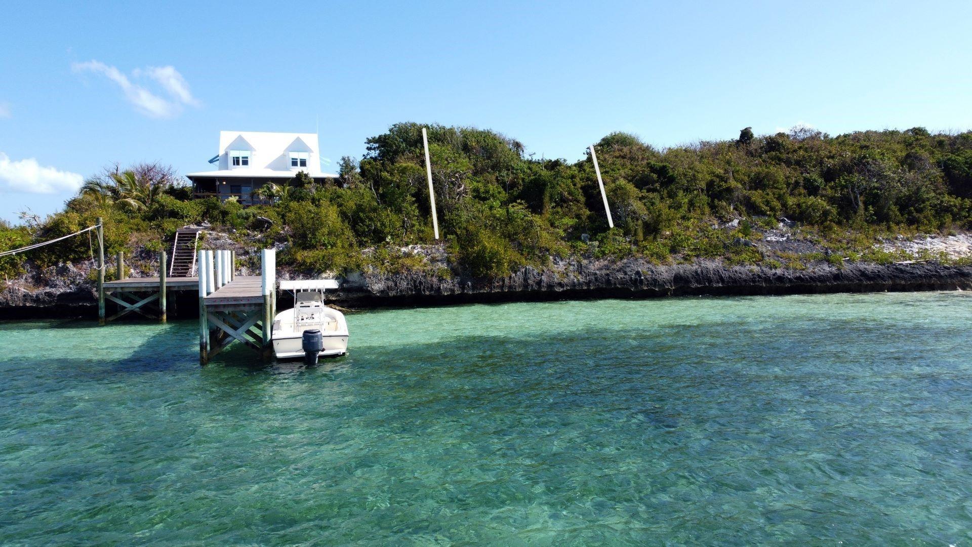 HIDDEN BAY #21 TILLOO CAY