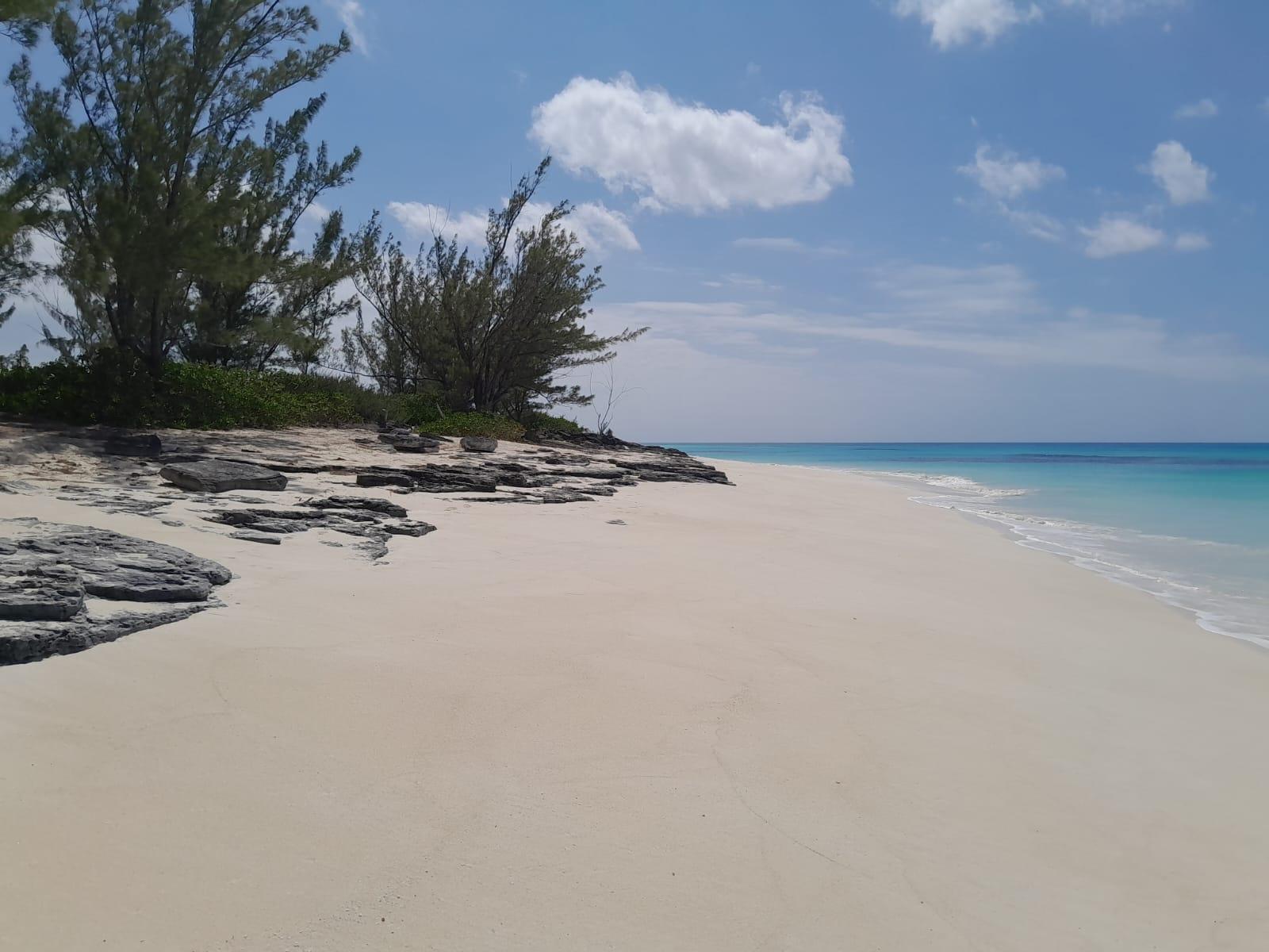 ELEUTHERA HILL TOP LOT