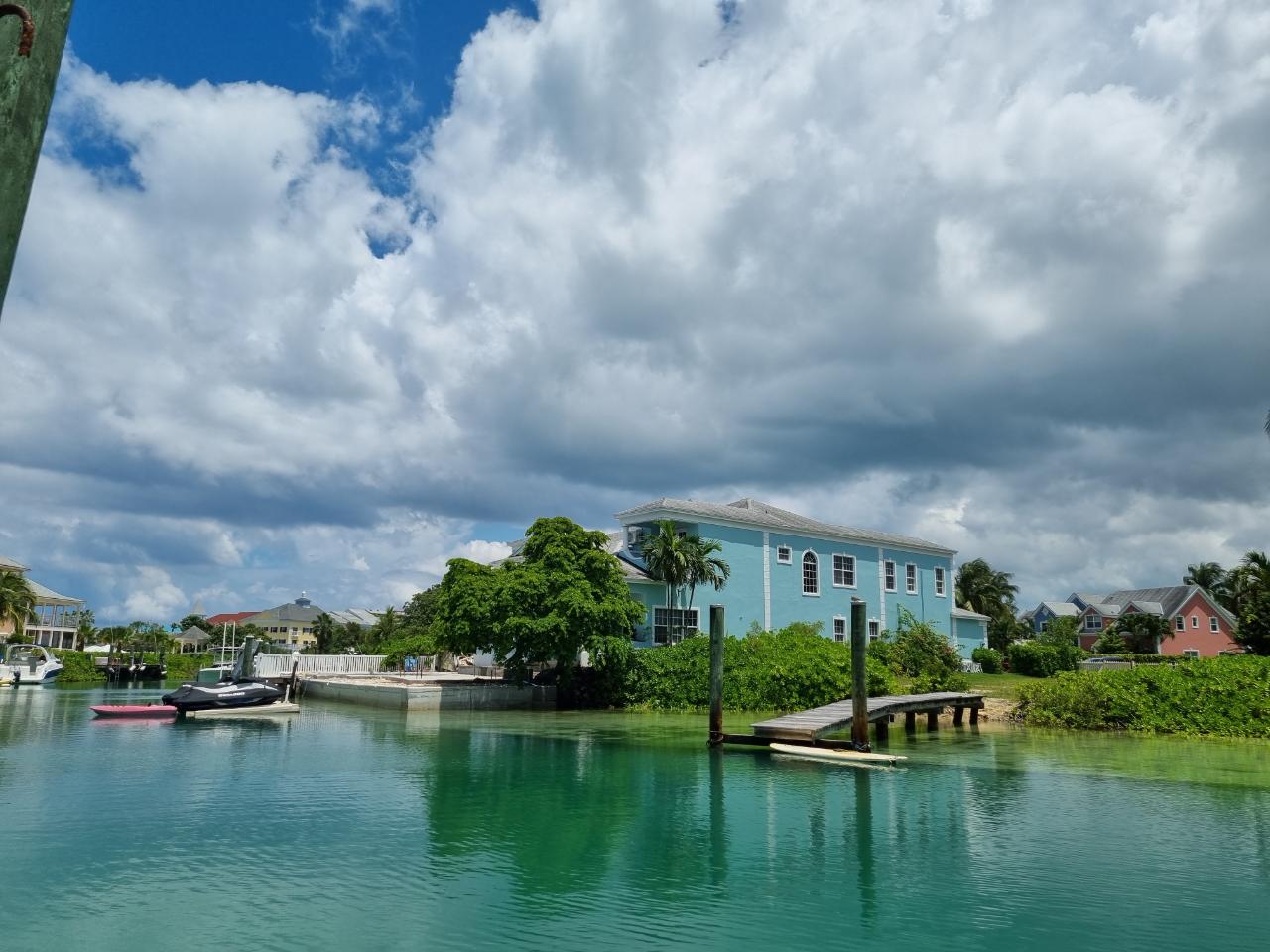 Canal-Front Oasis in