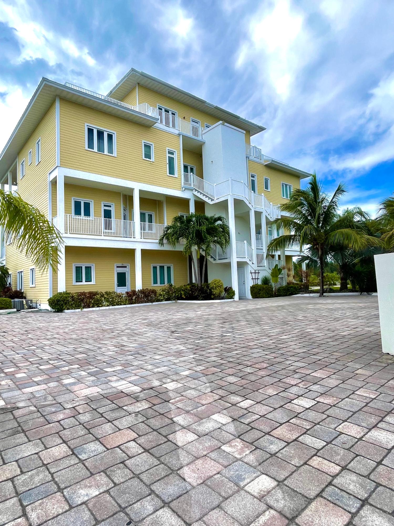 LUCAYA GARDENS CONDO