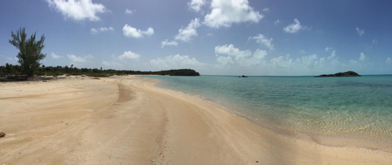 16 ACRE BEACHFRONT PARCEL