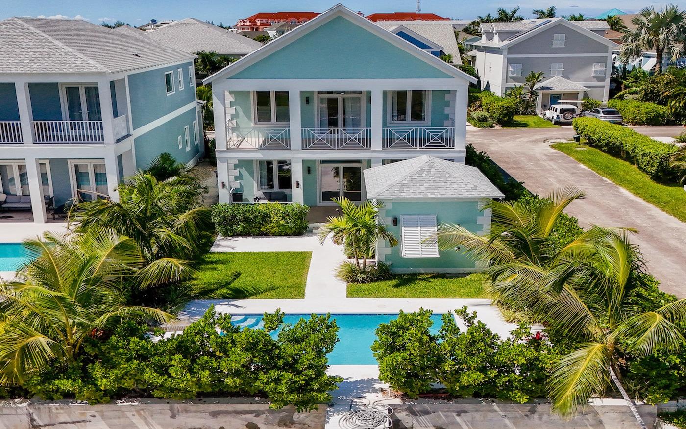 ONE POINCIANA CAY