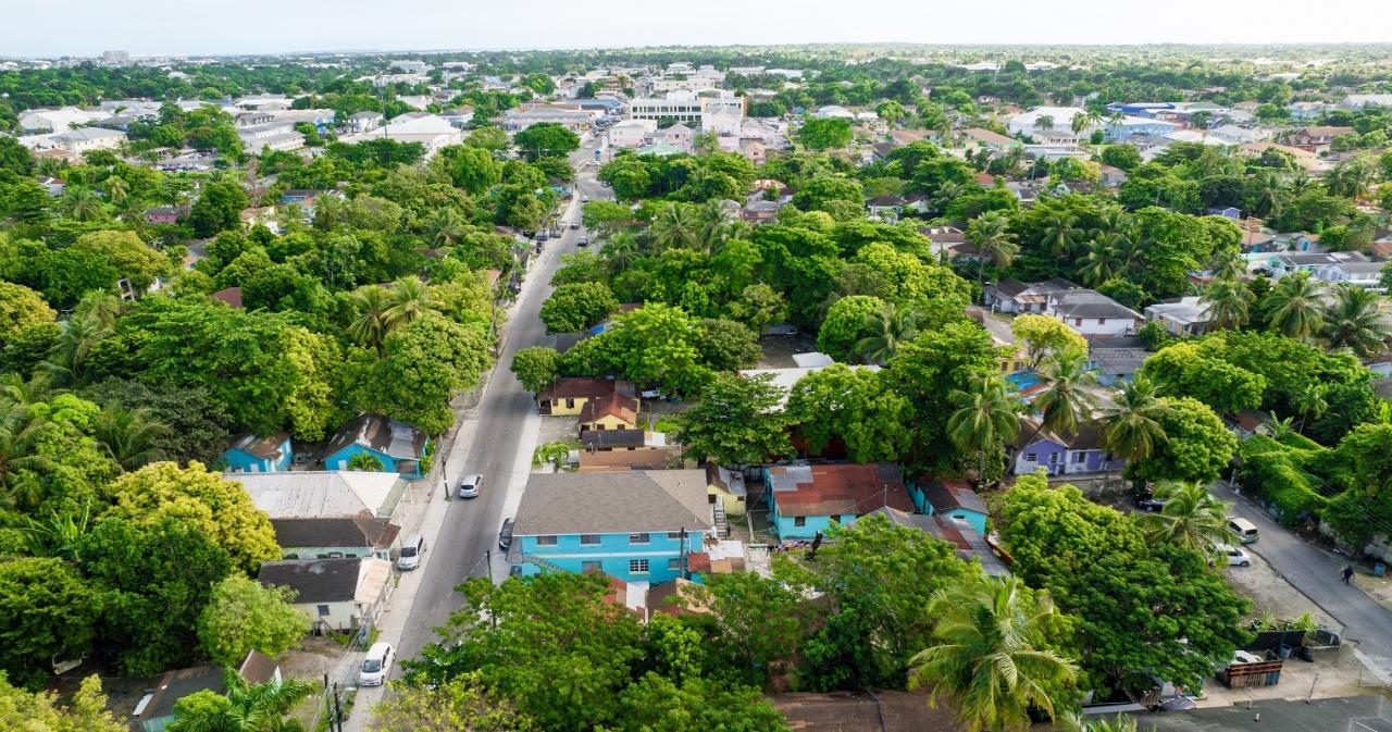 PARCELS 1 & 2 GRANTS TOWN