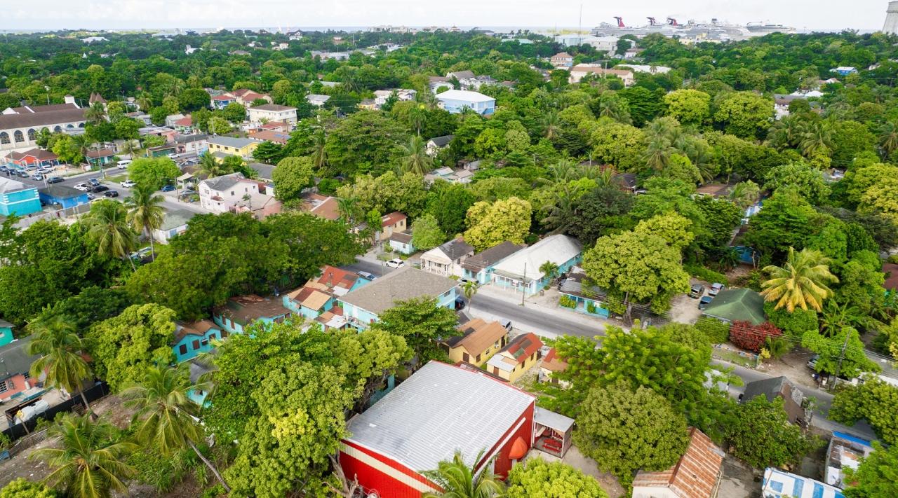 PARCELS 1 & 2 GRANTS TOWN