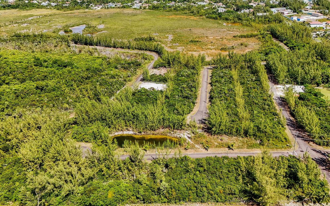 LOT 52, FAIRWAY CLOSE