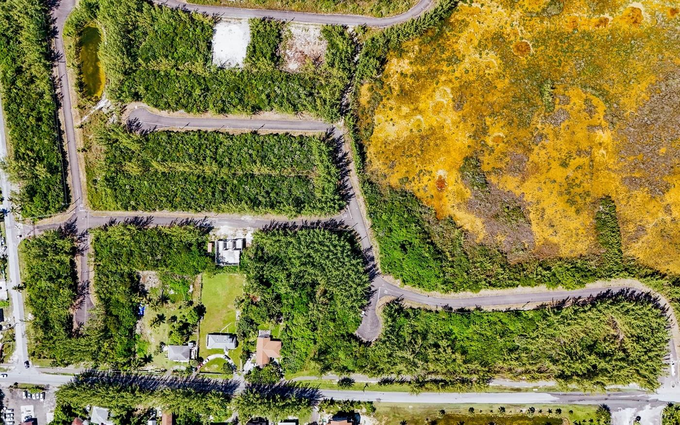 LOT 52, FAIRWAY CLOSE
