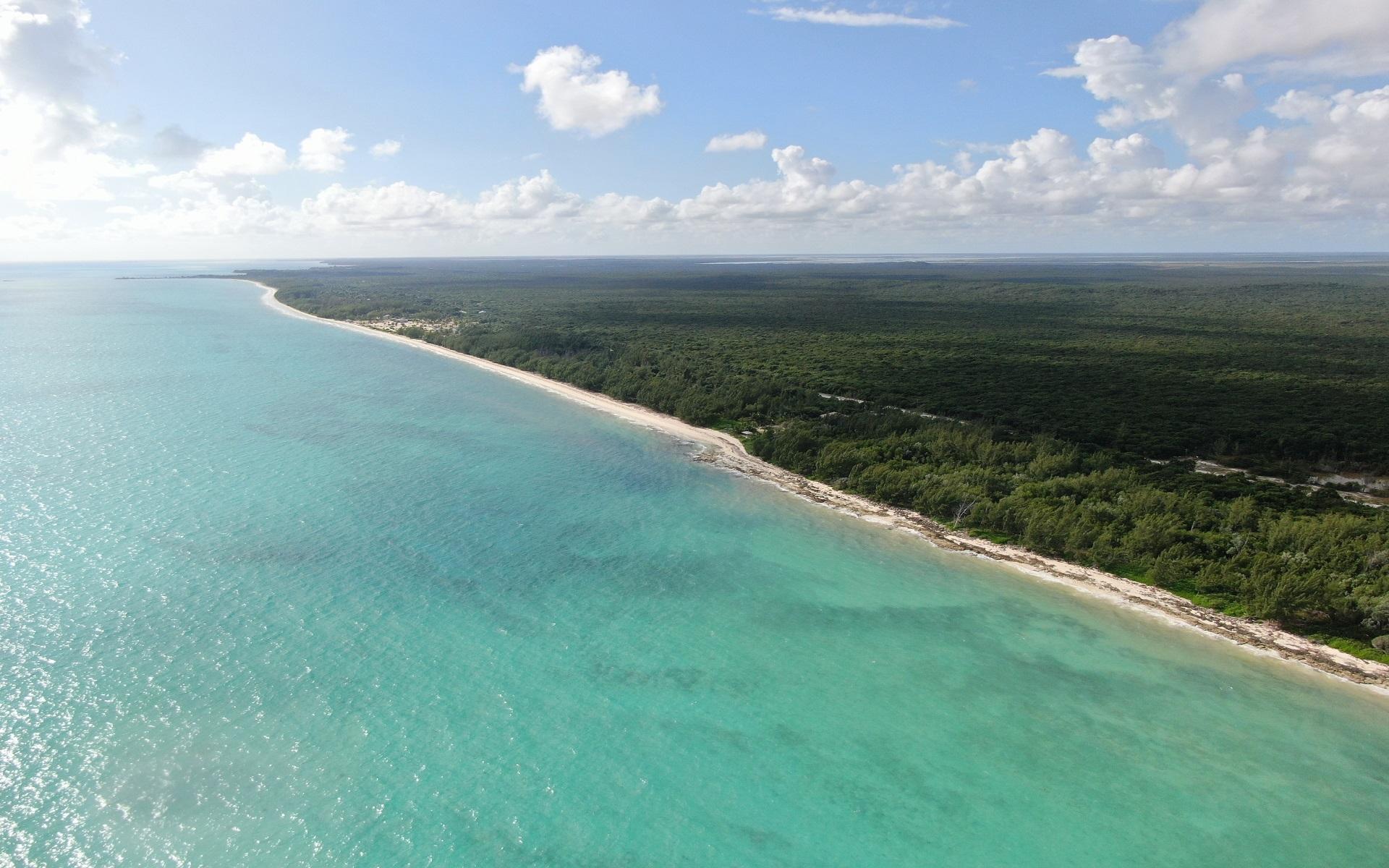 200 ACRES BEACHFRONT