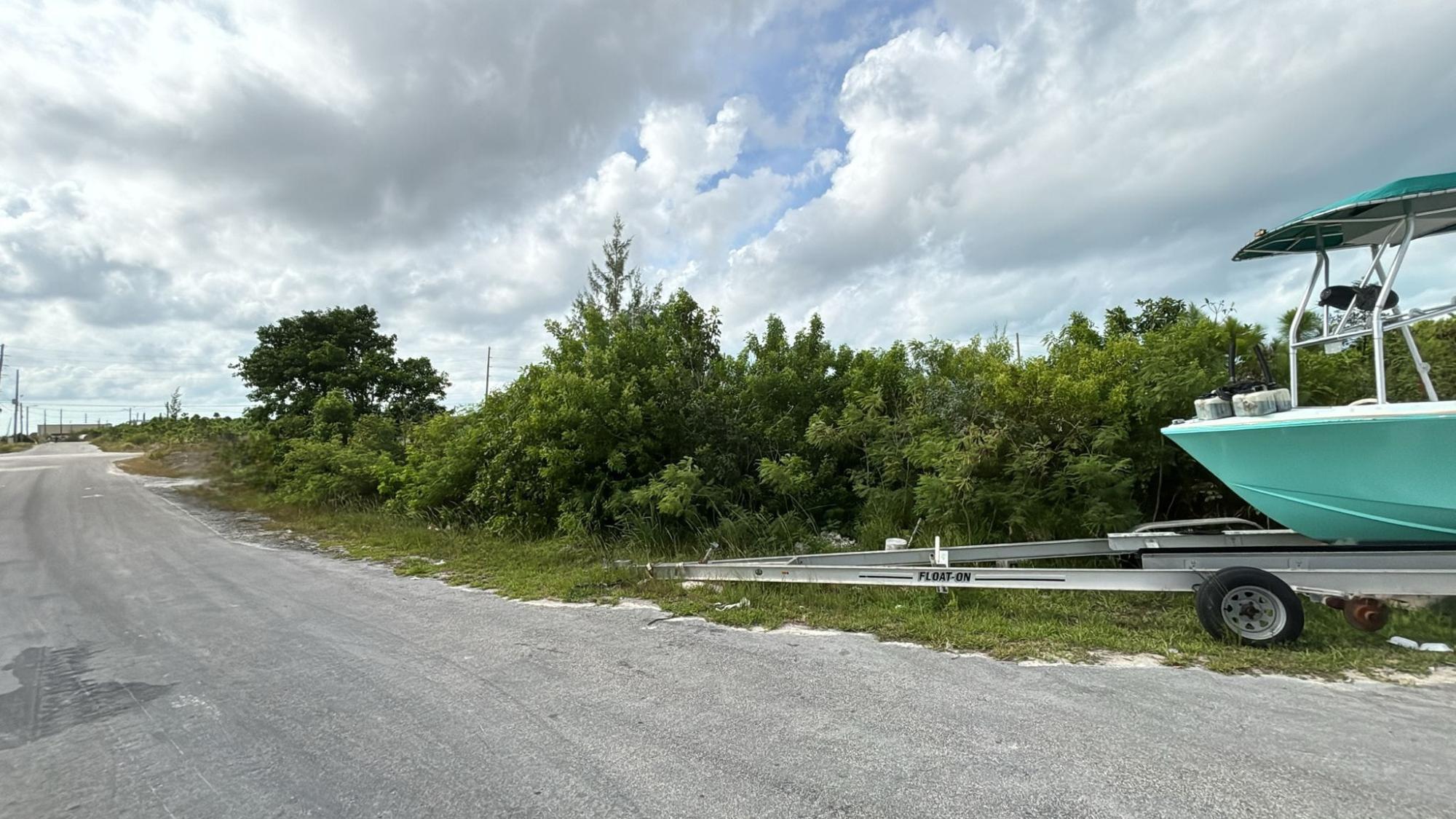 ABACO CENTRAL PINES LOT