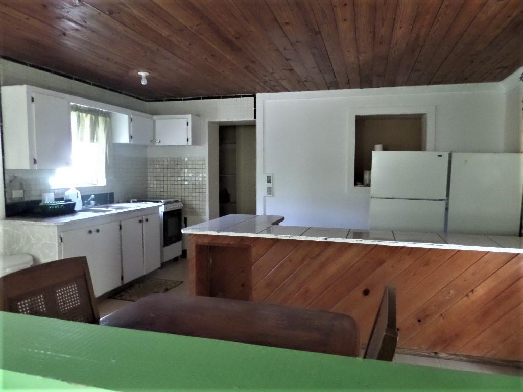 2BD/1BA HOUSE