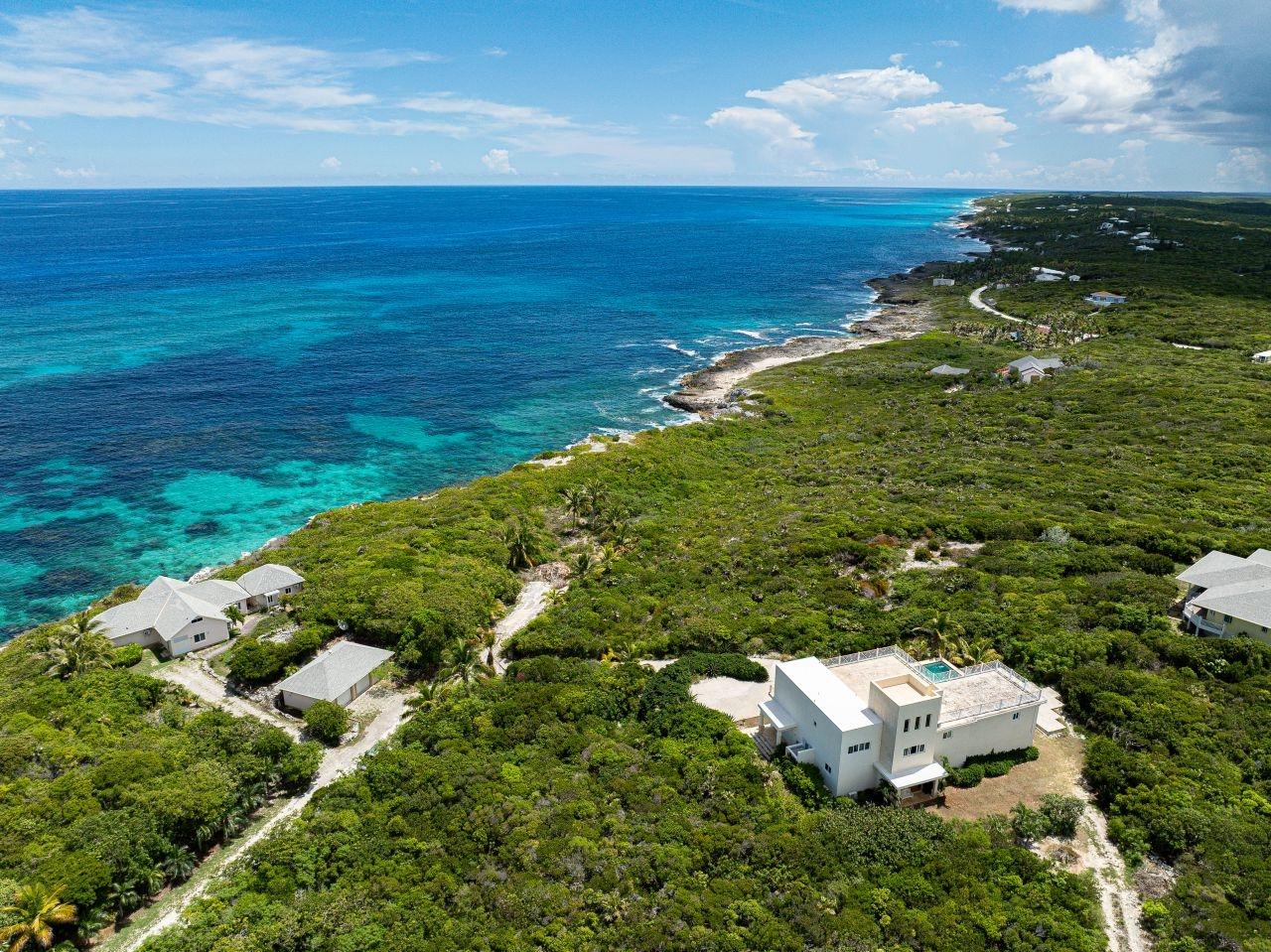 5 BEDROOM 4.5 BATH HOUSE