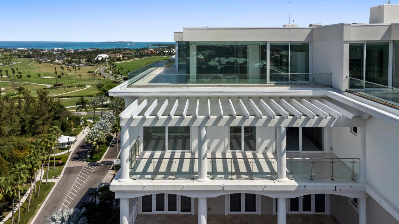 ONE OCEAN PENTHOUSE