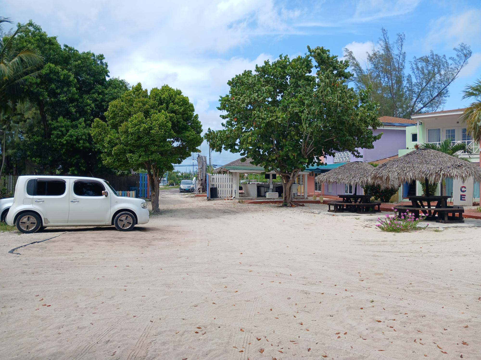 Coral harbour Beach