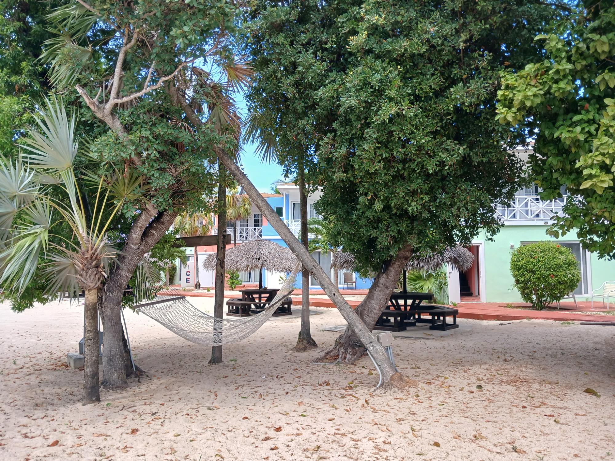 Coral harbour Beach