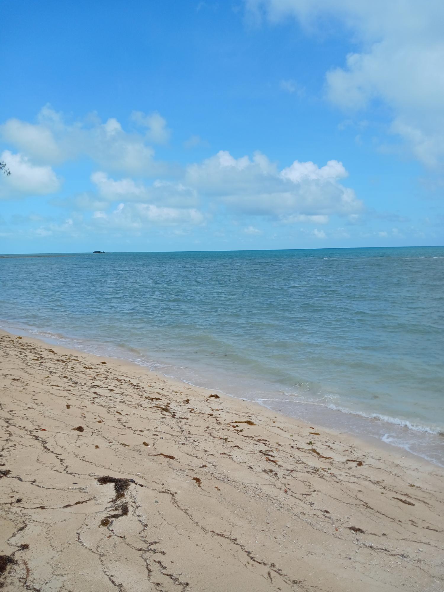 Coral harbour Beach