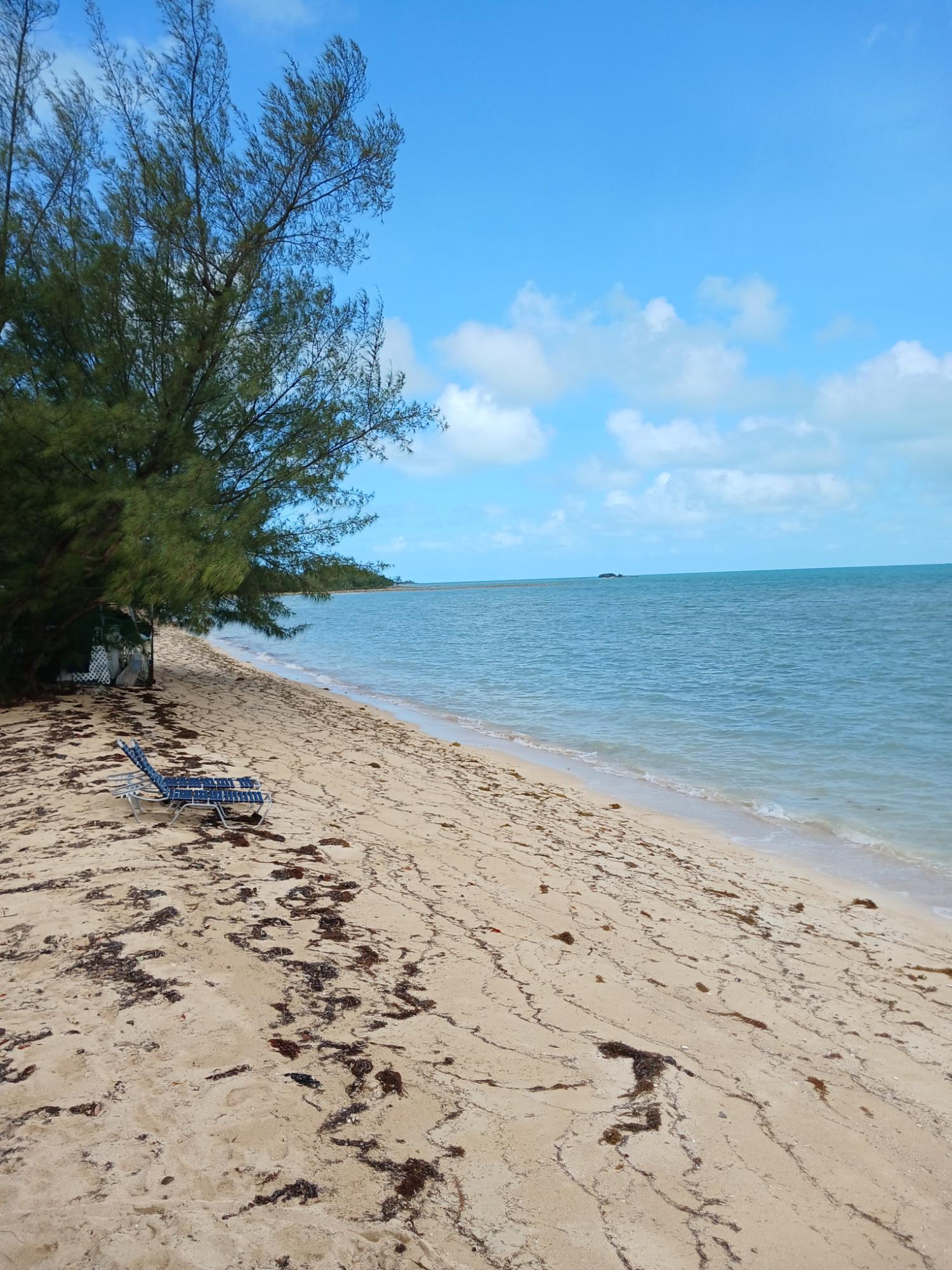 Coral harbour Beach