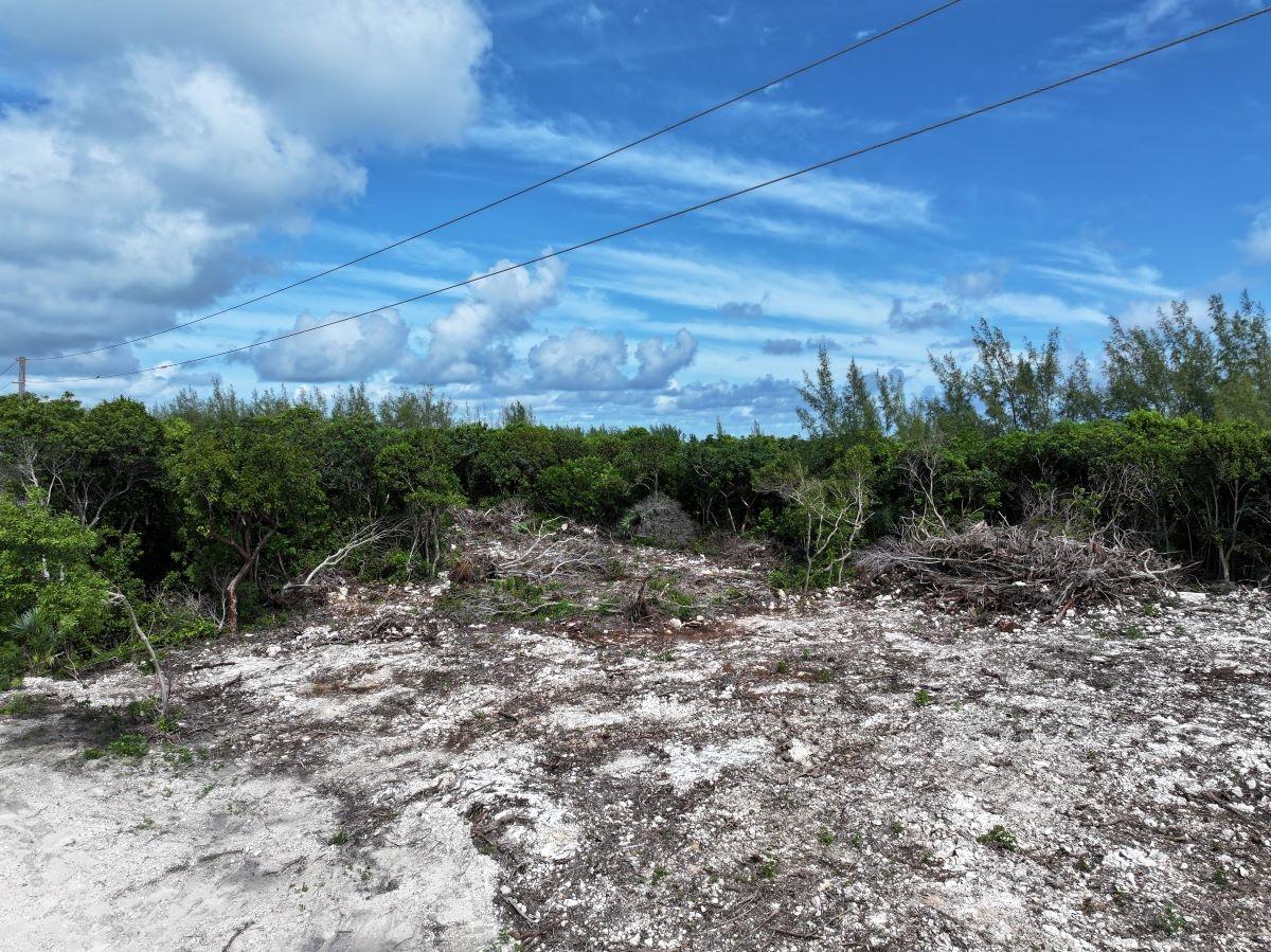 LOT 10 BLOCK 33, RAINBOW BAY, ELEUTHERA