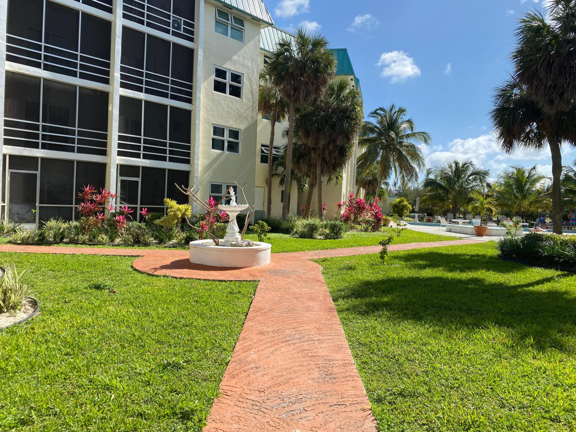 COVE HOUSE CONDOMINIUMS