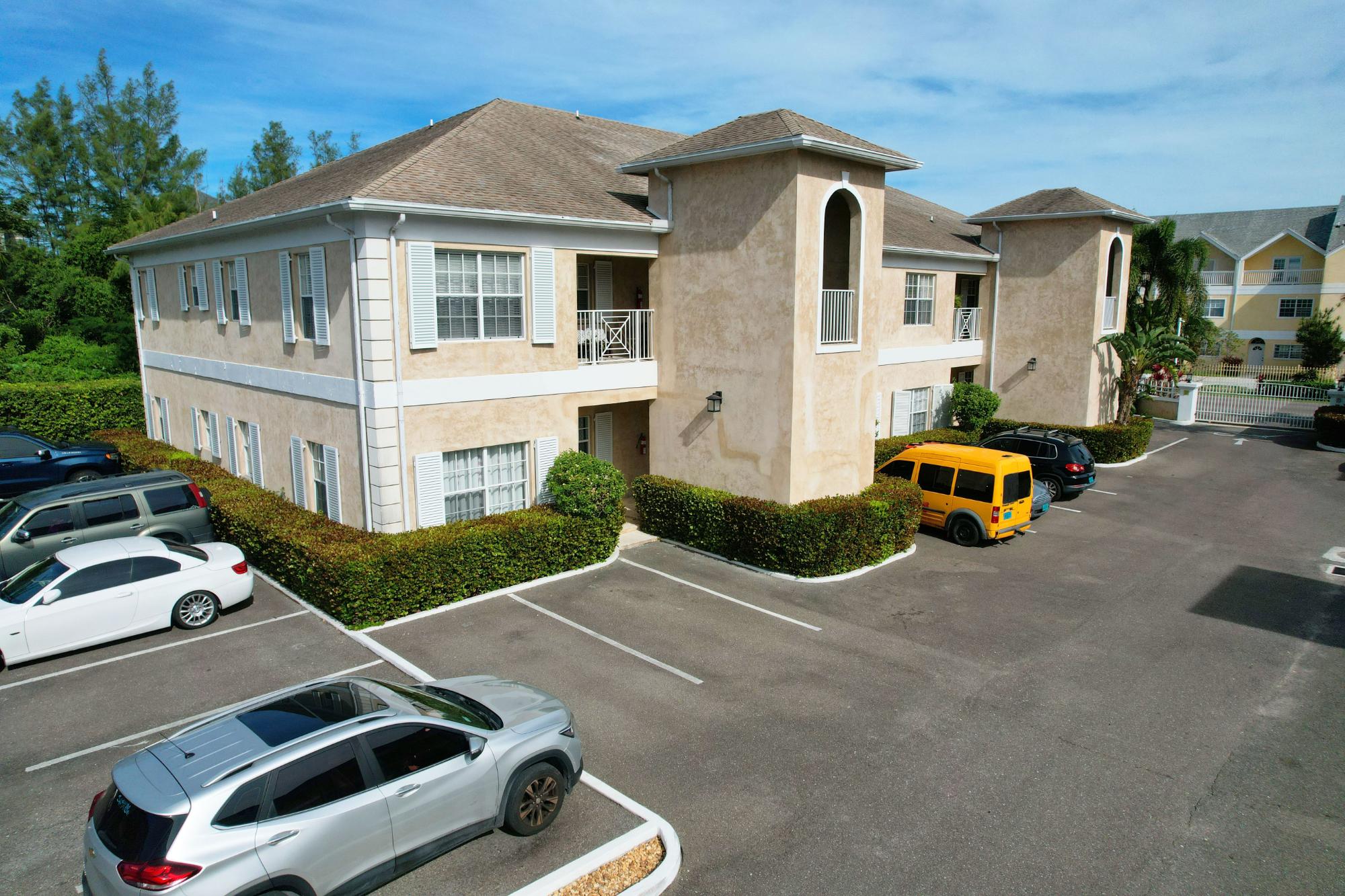 Cable Beach Condo