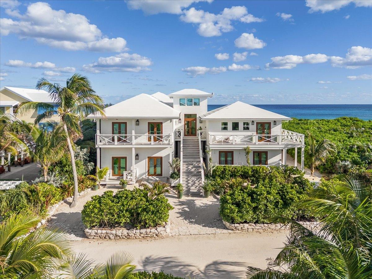 LUXURY OCEAN VILLA