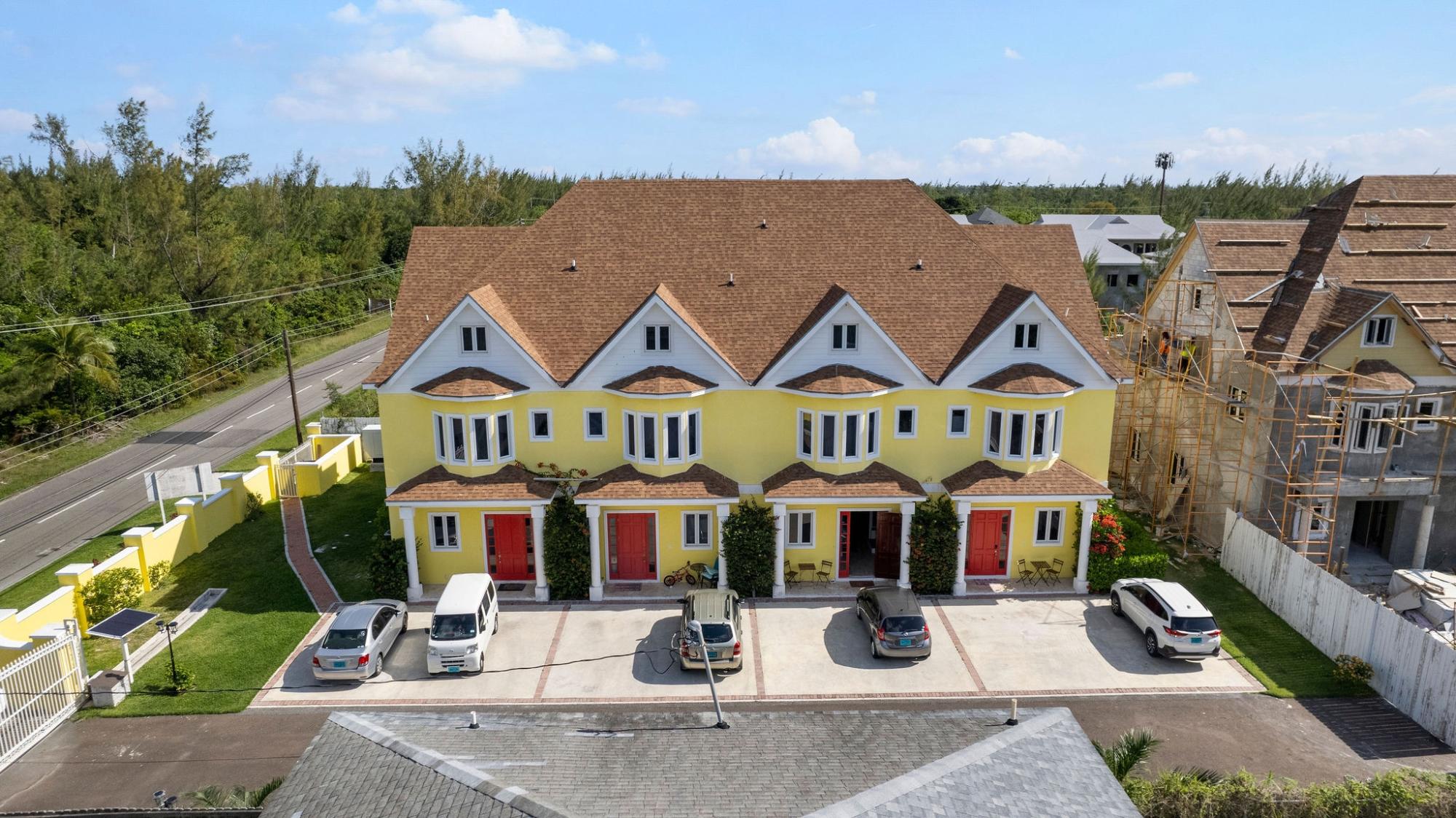 4 DUNMORE CT  SOUTH OCEAN