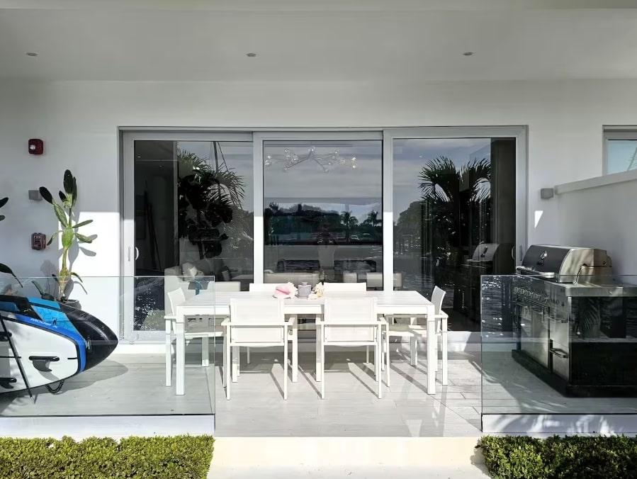 104 ONE MARINA, PALM CAY