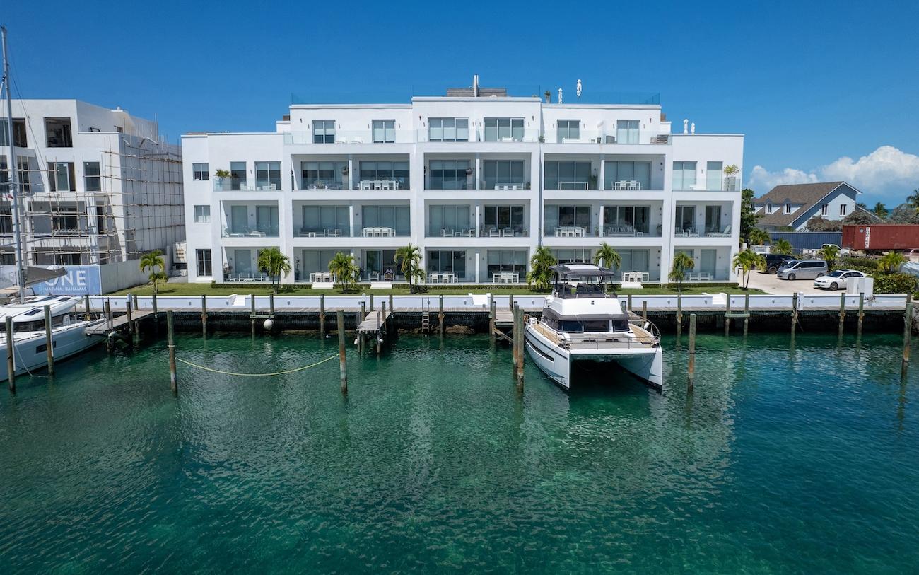 104 ONE MARINA, PALM CAY