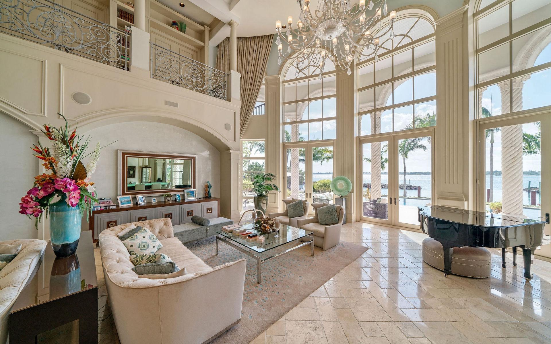 113 OCEAN CLUB ESTATES