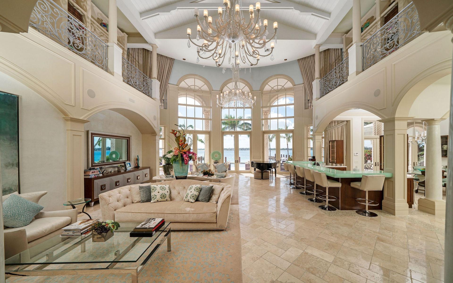 113 OCEAN CLUB ESTATES