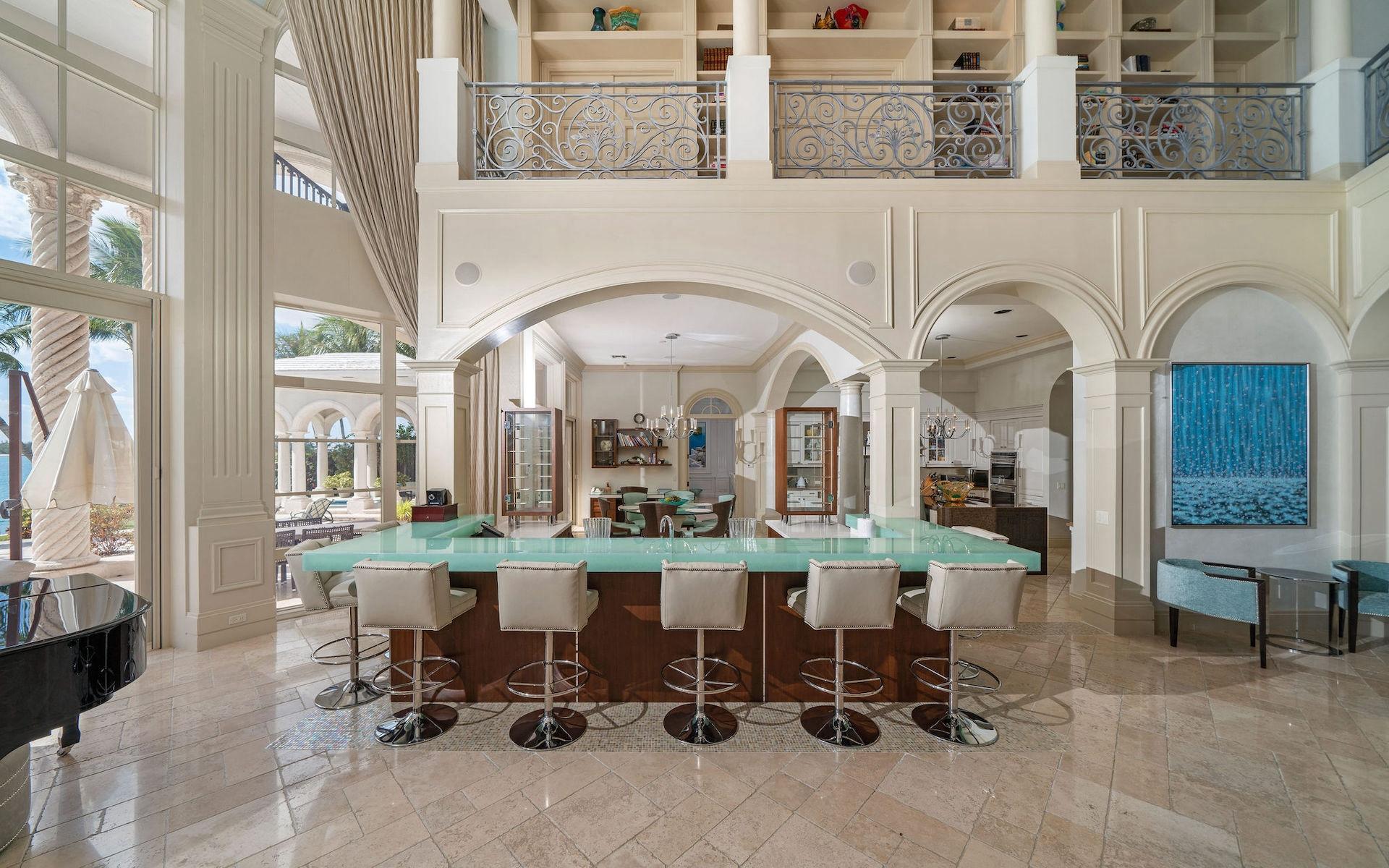 113 OCEAN CLUB ESTATES