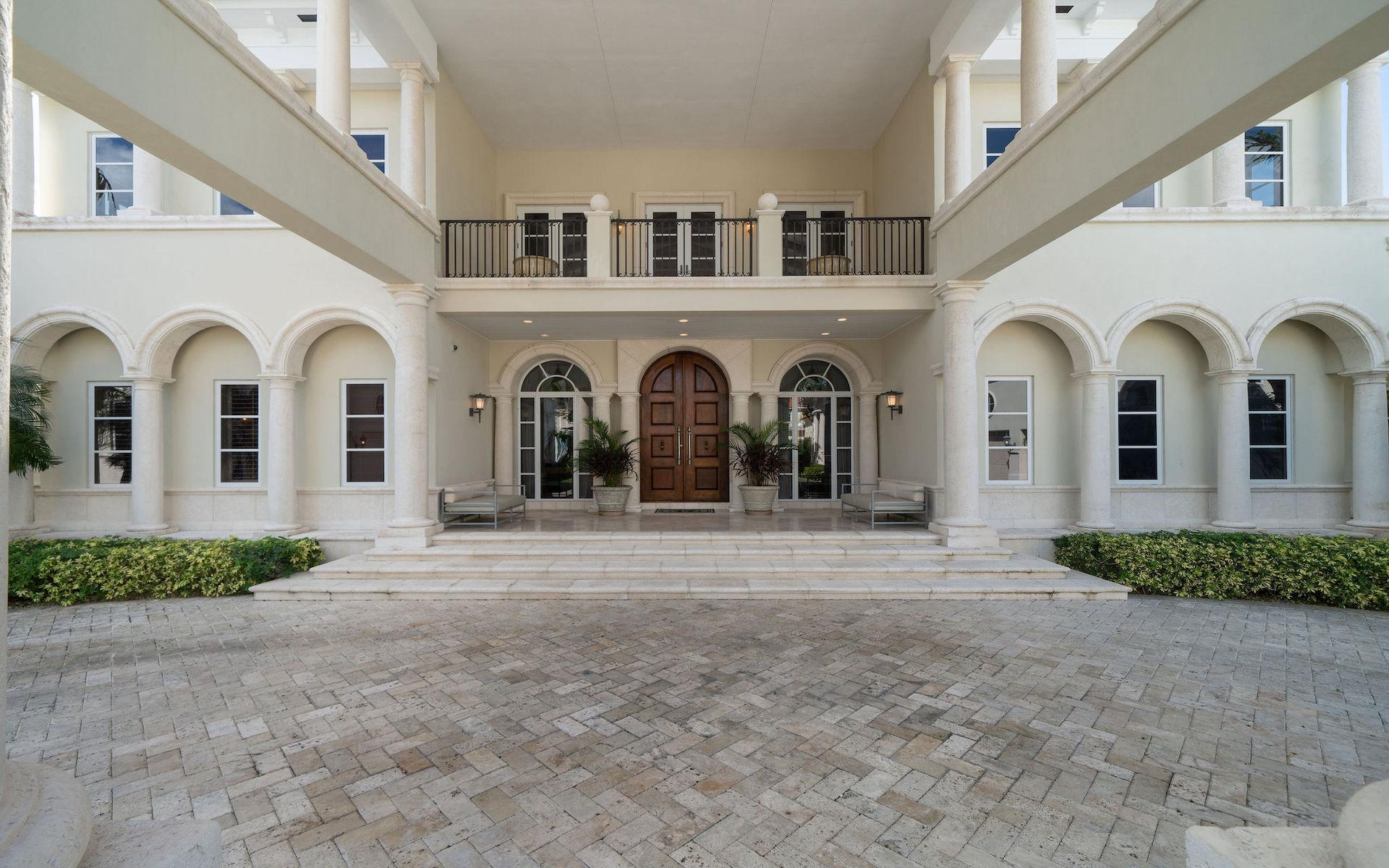 113 OCEAN CLUB ESTATES