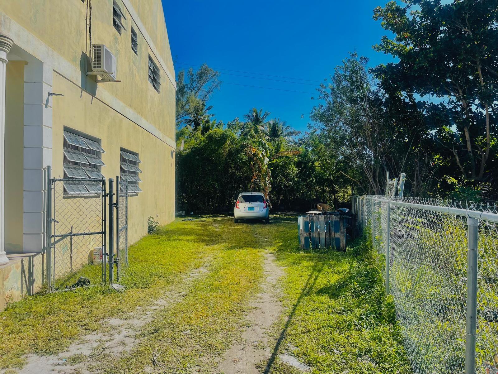 BACARDI ROAD