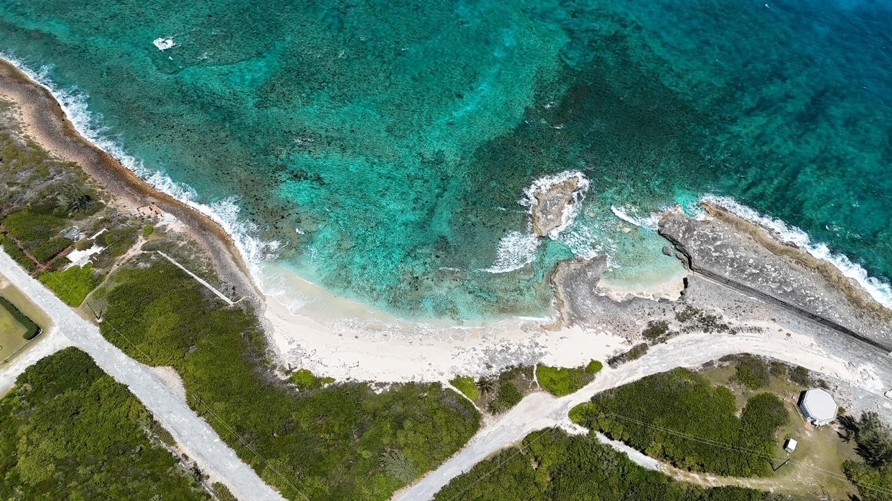 Eleuthera Home