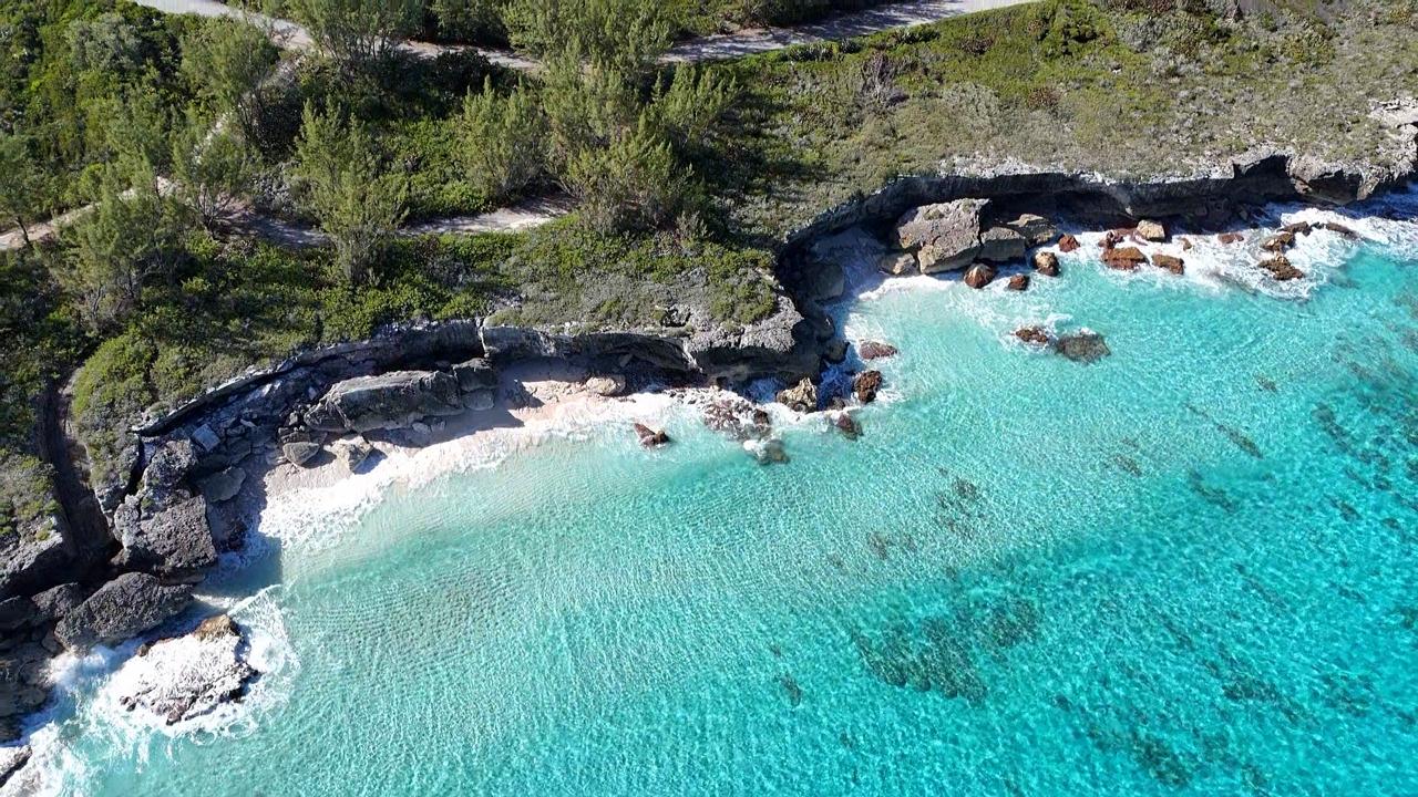 Eleuthera Home