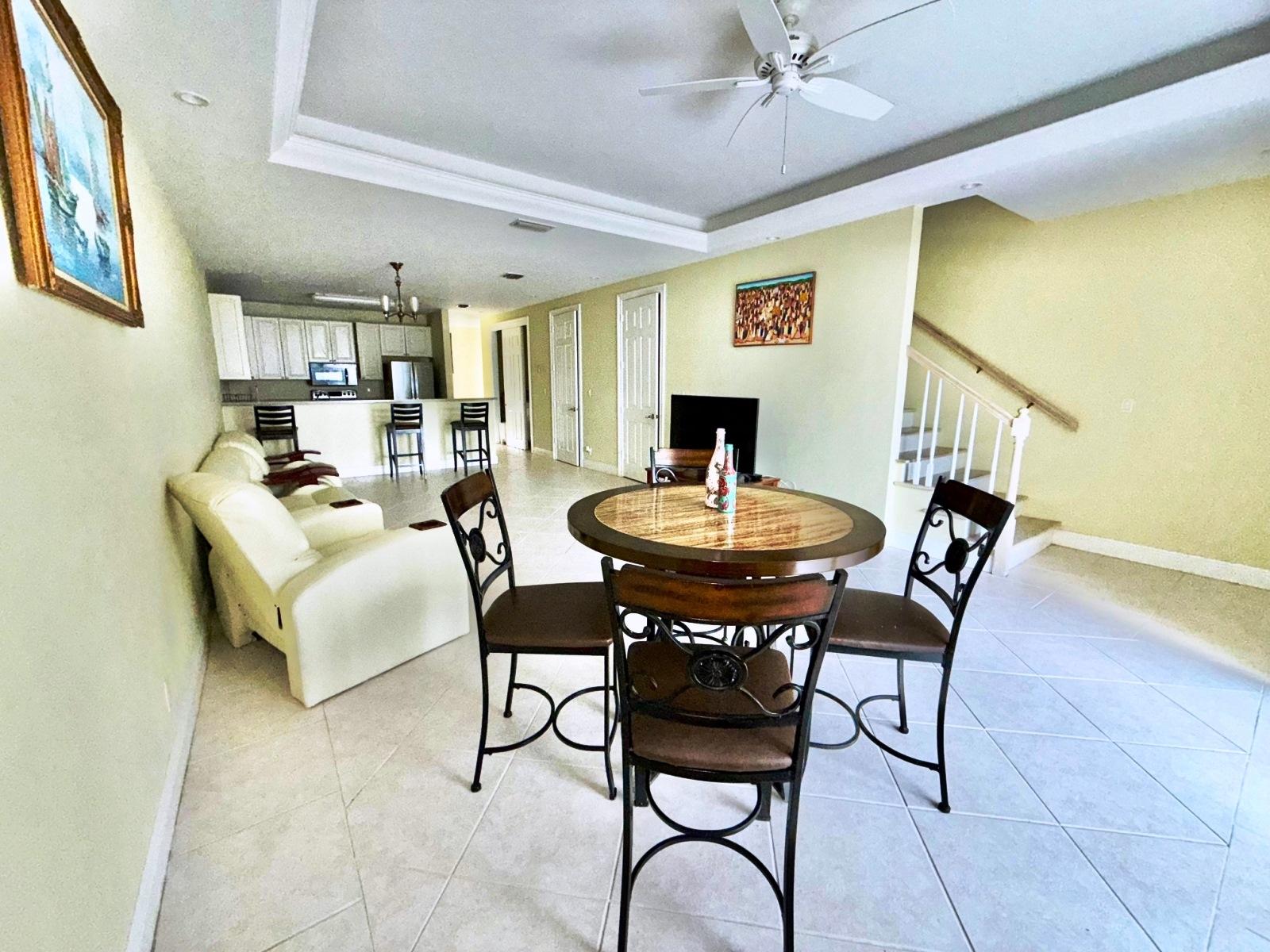PORT OF CALL VILLAS