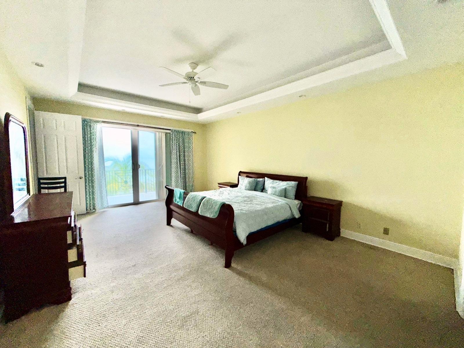 PORT OF CALL VILLAS