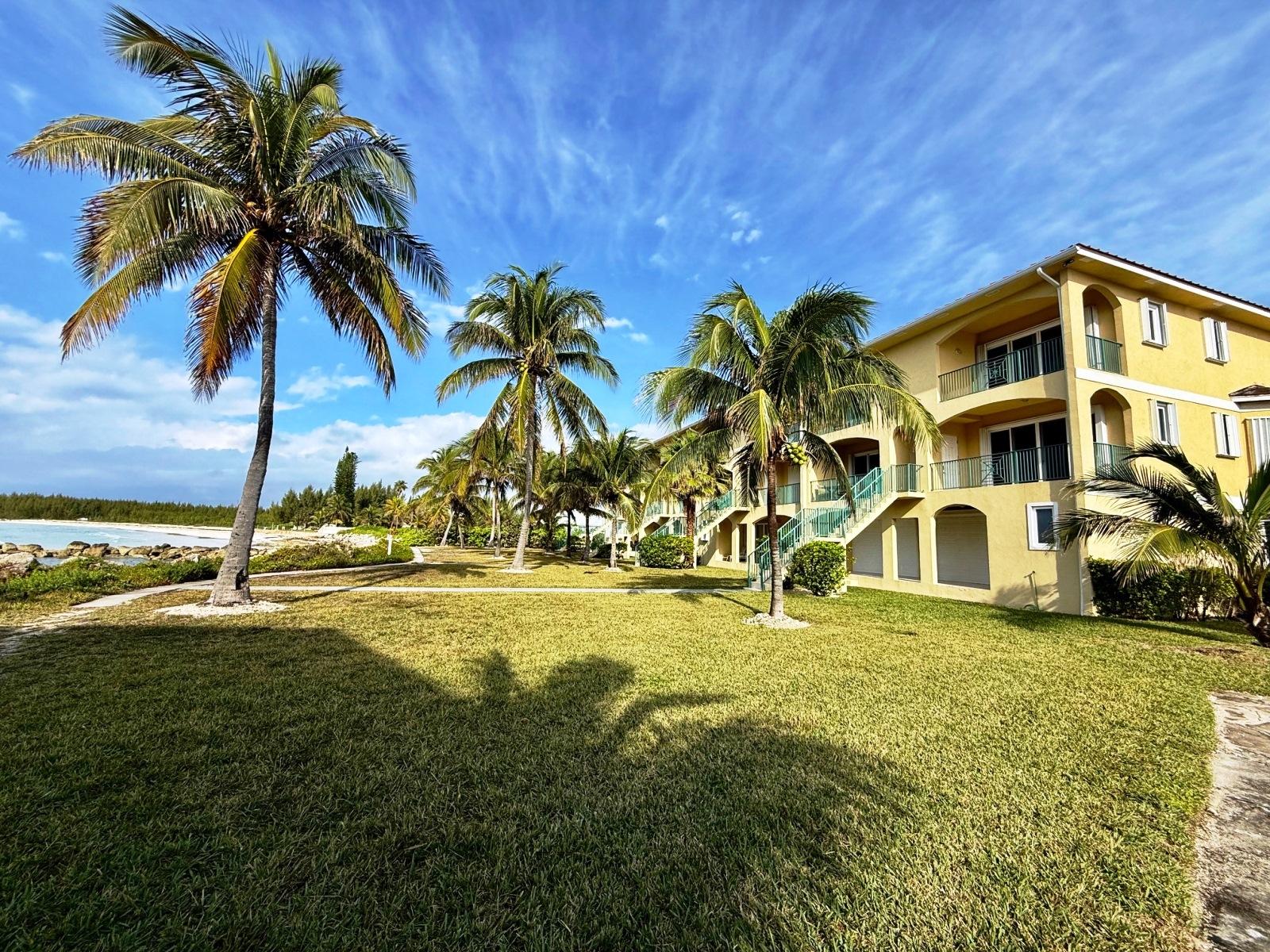 PORT OF CALL VILLAS
