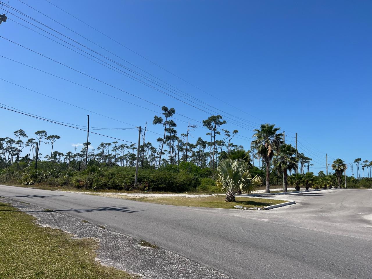 BAHAMIA, MULTI FAMILY LOT