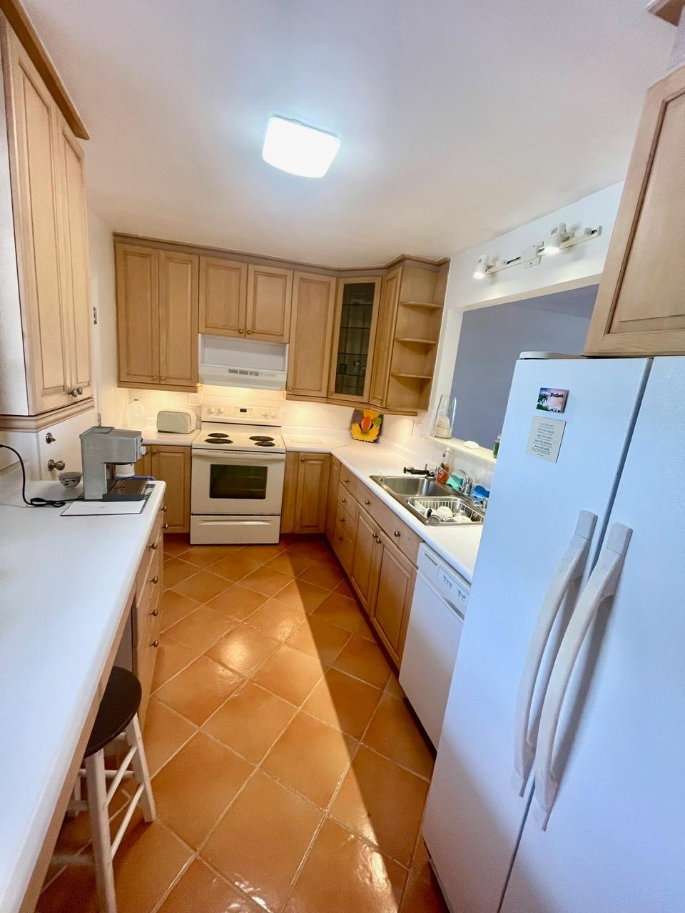 SILVER POINT CONDOMINIUM