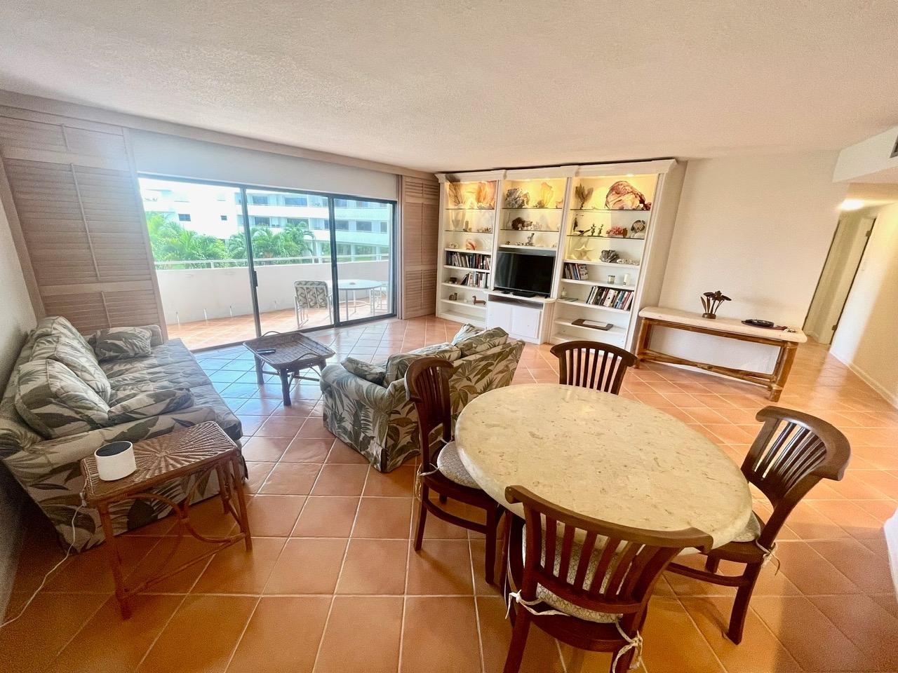 SILVER POINT CONDOMINIUM